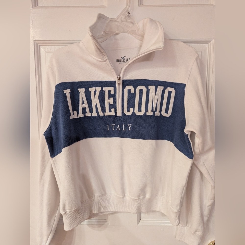 Hollister White and Navy Lake Como, Italy Quarter Zip Pullover Sz XXS